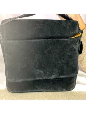 Suede Leather Shoulder Bag, NWOT, SZ 8.5”x9”x3”, Mag. Close, Zip on Front Flap
